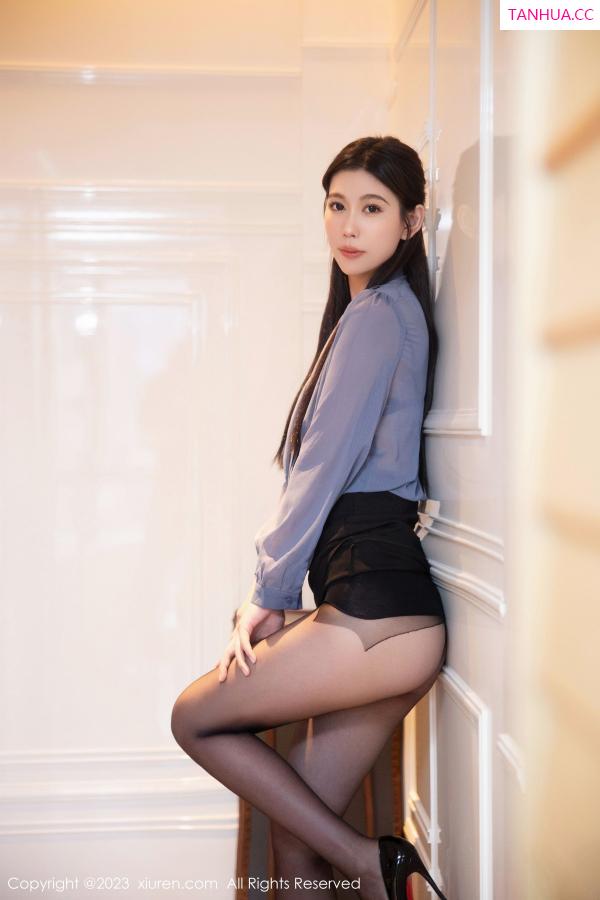 李雅柔  [XiuRen]高清写真图 2023.01.12 No.6122 李雅柔182CM 黑丝美腿第11张图片